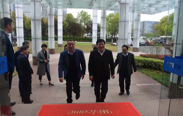 良性互動談合作，互利共贏求發(fā)展——安徽醫(yī)科大學(xué)黨委書記顧家山...